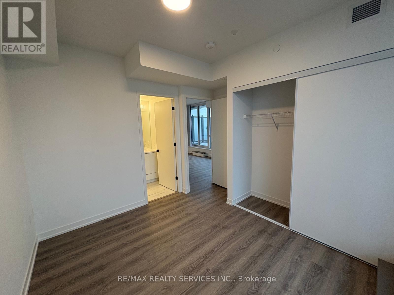 509 - 8 Interchange Way, Vaughan, Ontario  L4K 5Z7 - Photo 31 - N12517378