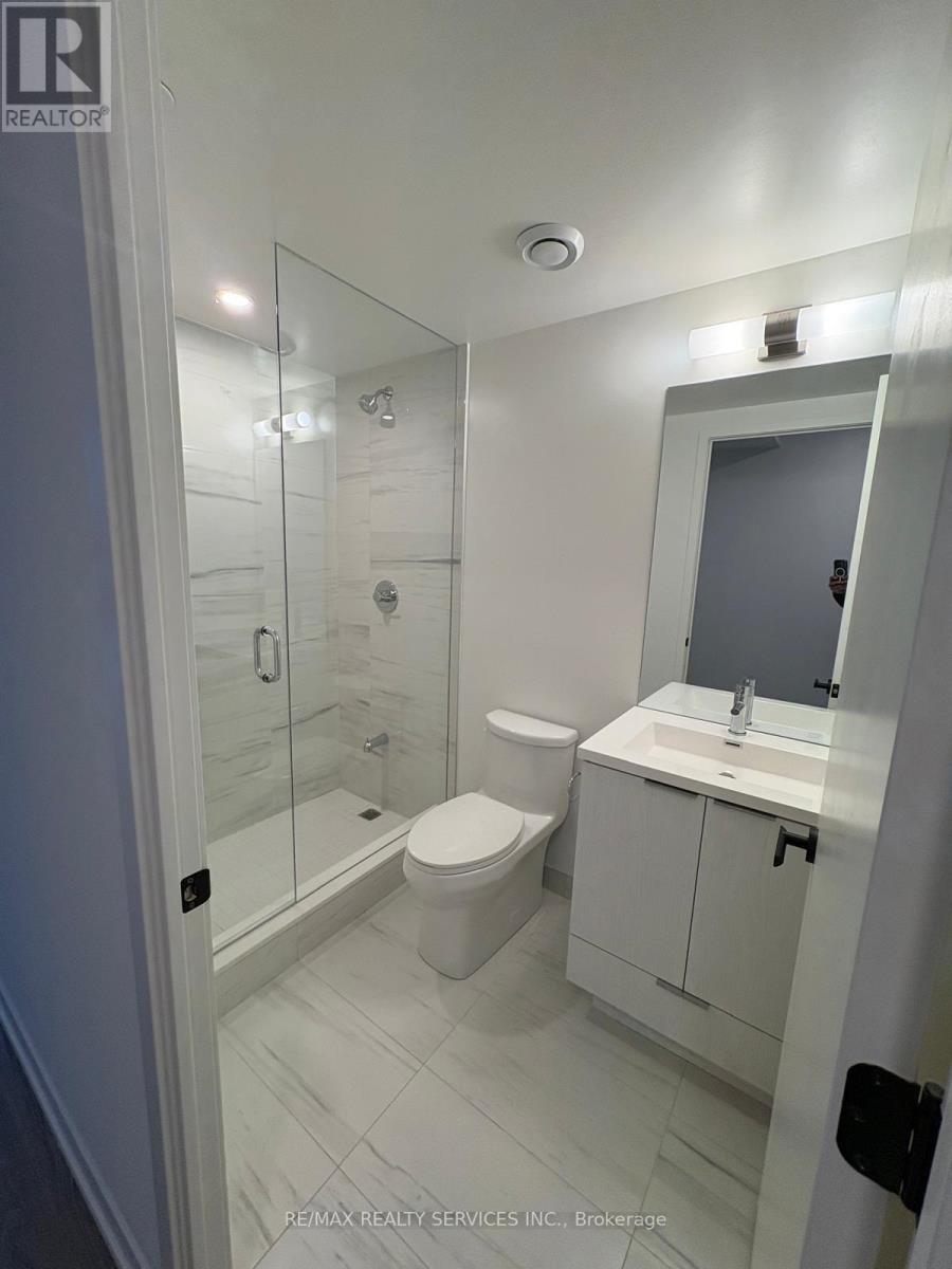 509 - 8 Interchange Way, Vaughan, Ontario  L4K 5Z7 - Photo 7 - N12517378