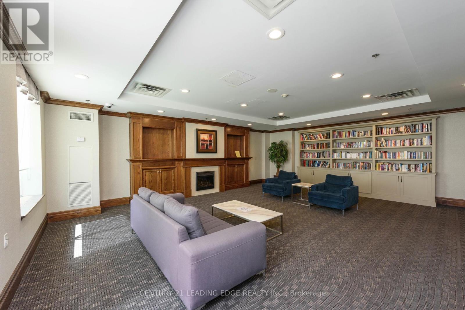 712 - 11 Oneida Crescent, Richmond Hill, Ontario  L4B 0A1 - Photo 27 - N12517384