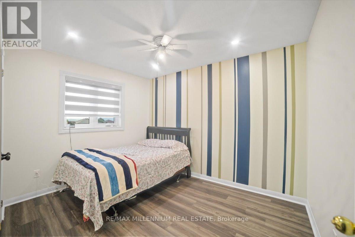 83 Smith Street, Bradford West Gwillimbury, Ontario  L3Z 3E3 - Photo 25 - N12517394