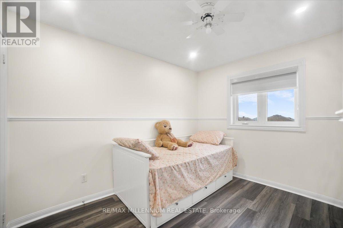 83 Smith Street, Bradford West Gwillimbury, Ontario  L3Z 3E3 - Photo 27 - N12517394