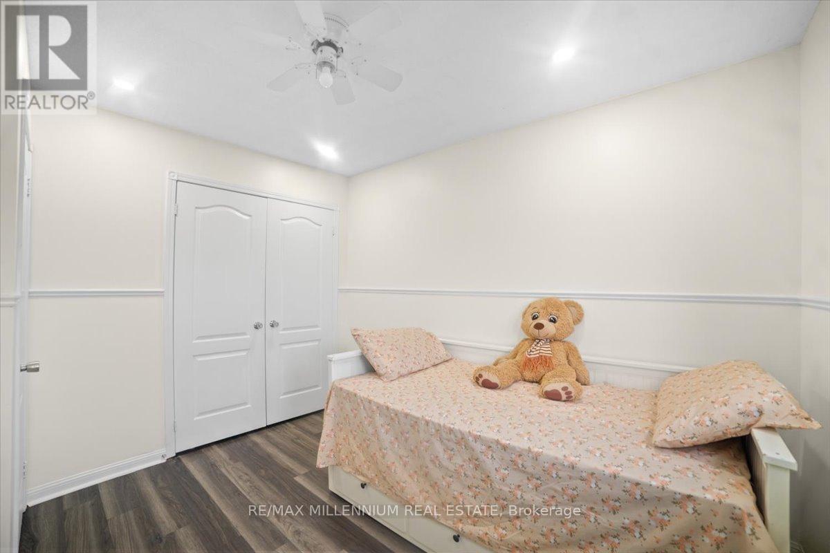 83 Smith Street, Bradford West Gwillimbury, Ontario  L3Z 3E3 - Photo 29 - N12517394