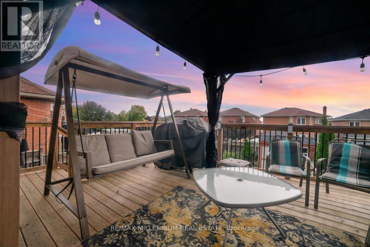 83 Smith Street, Bradford West Gwillimbury, Ontario  L3Z 3E3 - Photo 48 - N12517394