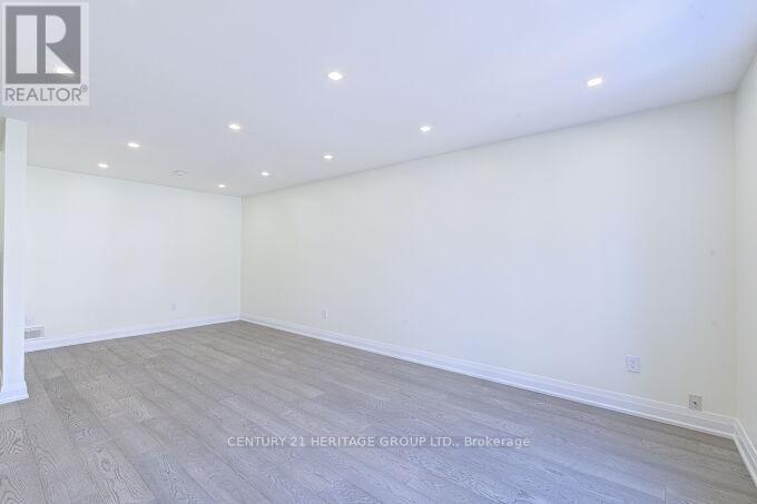 187 Currey Crescent, Newmarket, Ontario  L3Y 5M7 - Photo 10 - N12517418