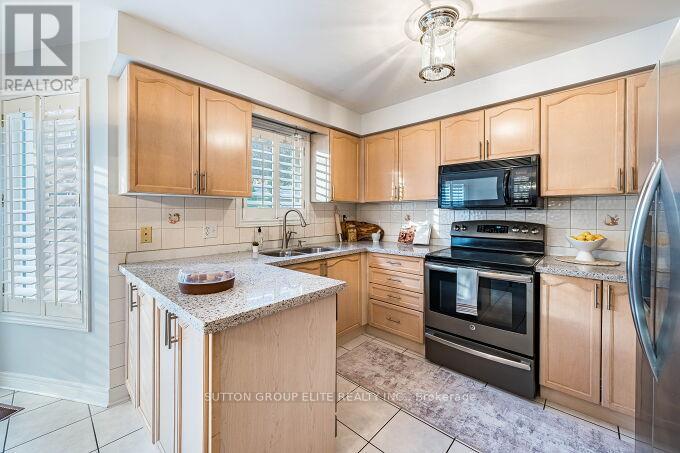 8734 Martin Grove Road W, Vaughan, Ontario  L4H 1G2 - Photo 12 - N12517462