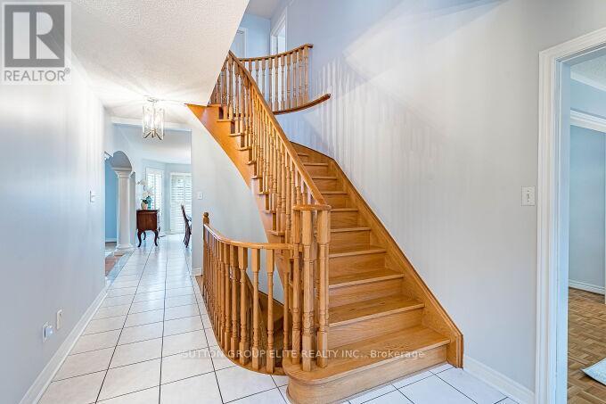 8734 Martin Grove Road W, Vaughan, Ontario  L4H 1G2 - Photo 21 - N12517462