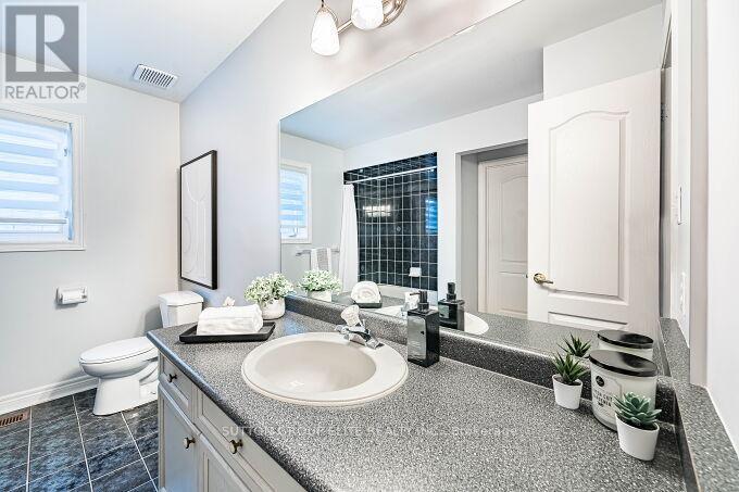 8734 Martin Grove Road W, Vaughan, Ontario  L4H 1G2 - Photo 32 - N12517462