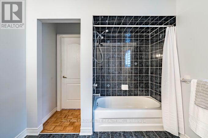 8734 Martin Grove Road W, Vaughan, Ontario  L4H 1G2 - Photo 33 - N12517462