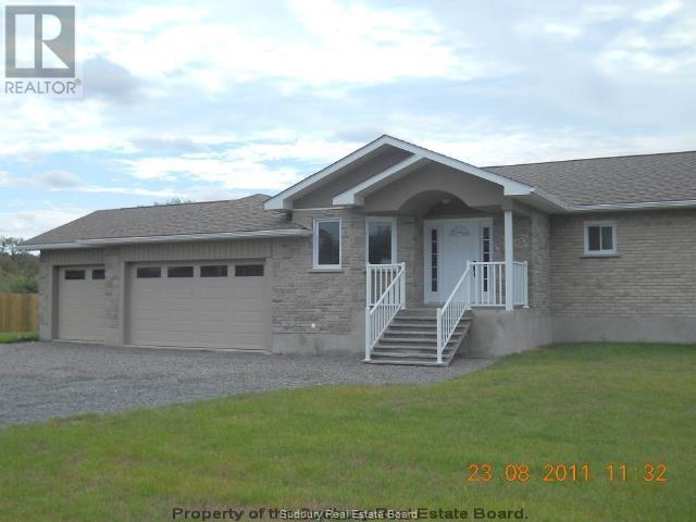 1643 Pioneer Avenue, Sudbury, Ontario P3G 1C5 - Photo 1 - 2125544