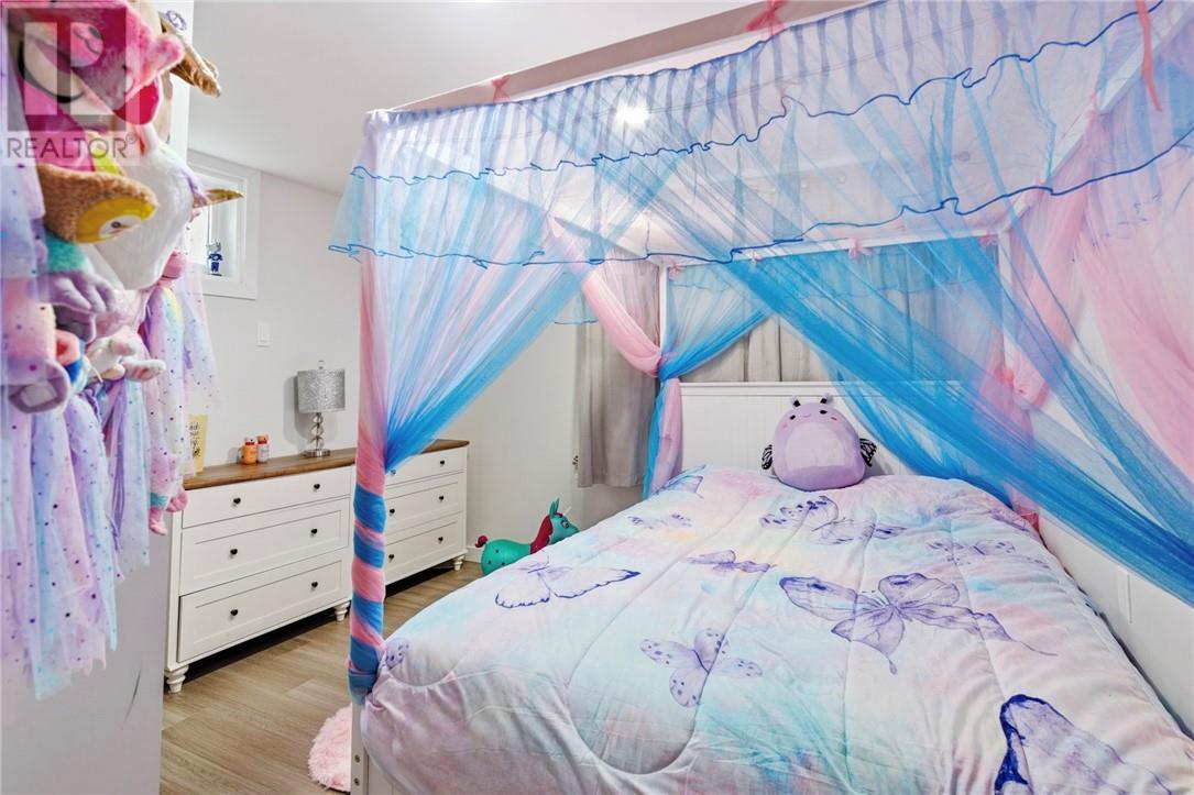 482 Howey Drive, Greater Sudbury, Ontario P3B 1G3 - Photo 17 - 2125538