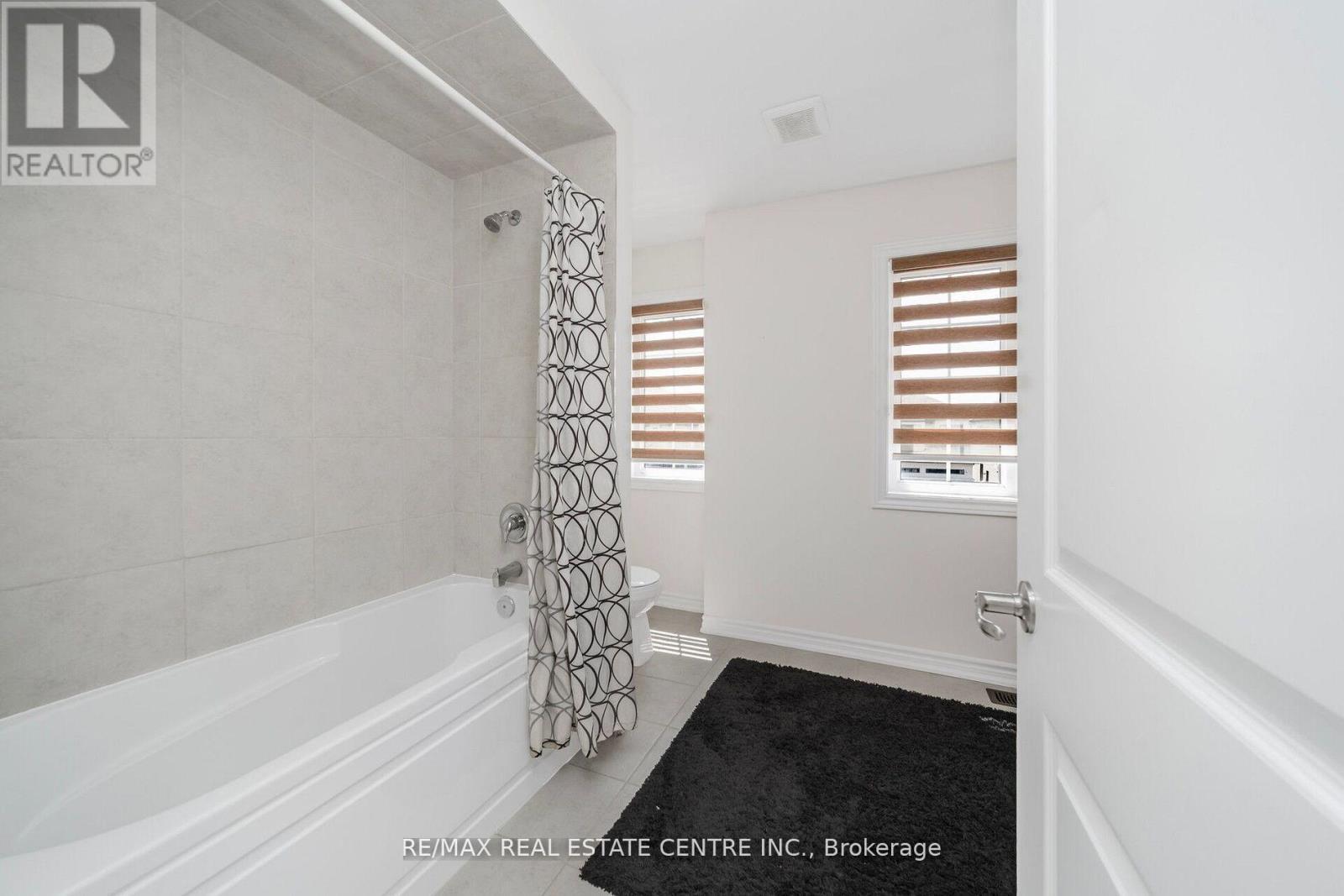 16 Flagg Avenue, Brant, Ontario  N3L 0K2 - Photo 22 - X12517046