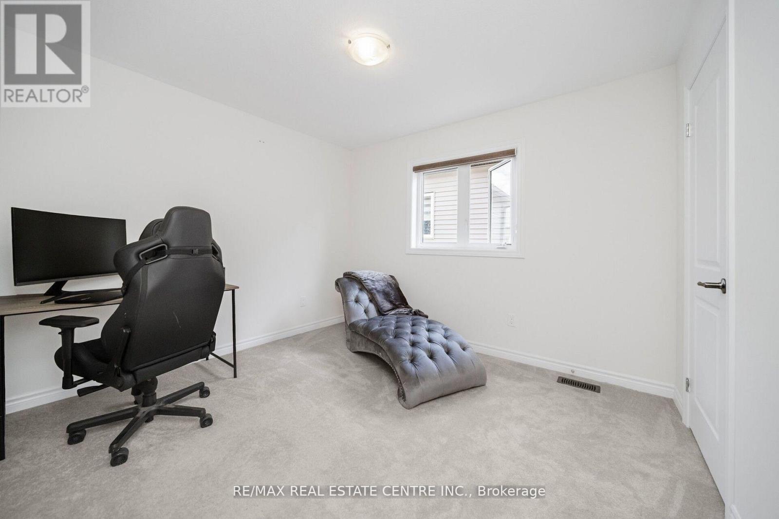 16 Flagg Avenue, Brant, Ontario  N3L 0K2 - Photo 29 - X12517046