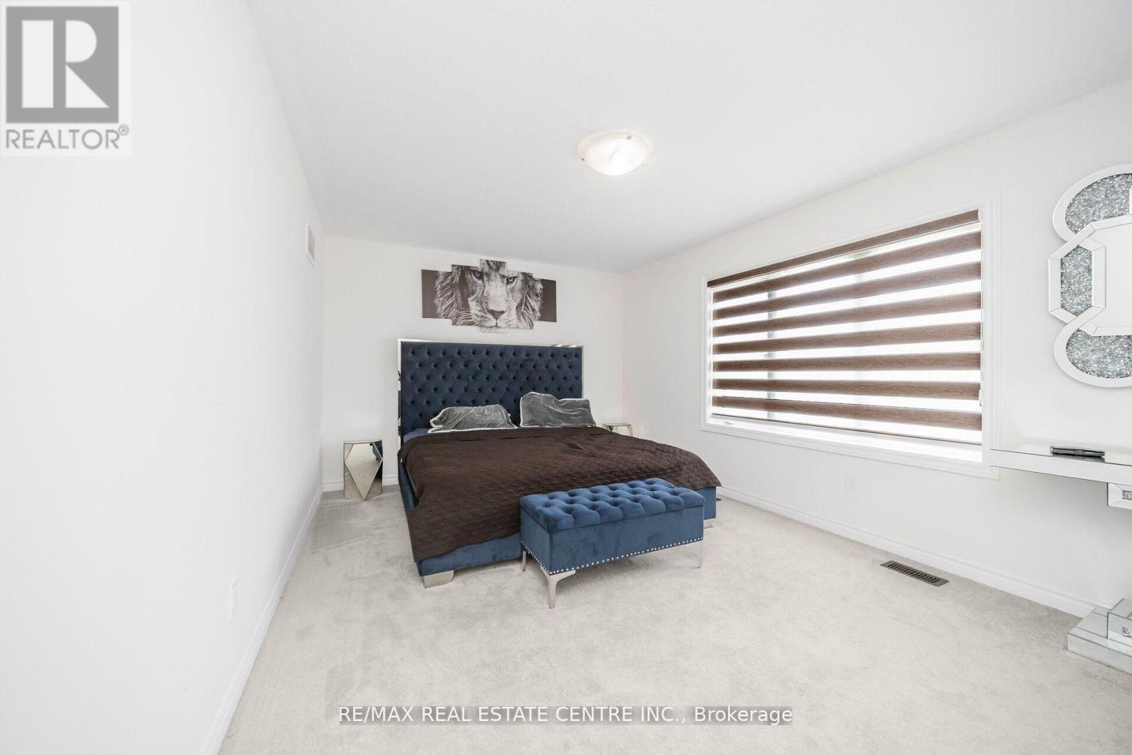 16 Flagg Avenue, Brant, Ontario  N3L 0K2 - Photo 33 - X12517046