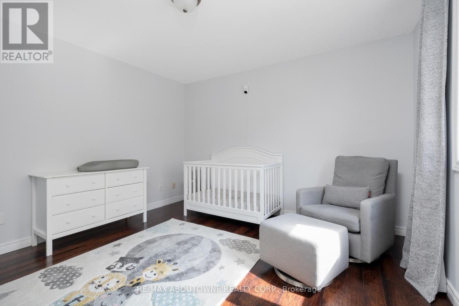 42 Pearwood Court, Kitchener, Ontario  N2P 2L1 - Photo 22 - X12517068