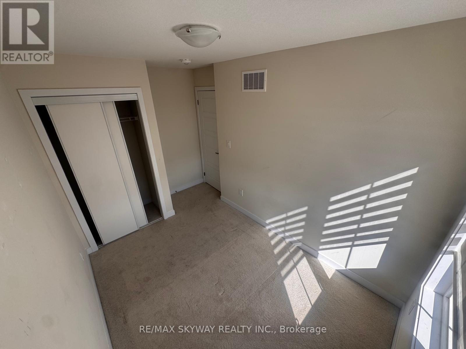 21 Melody Lane, Thorold, Ontario  L0S 1K0 - Photo 8 - X12517116