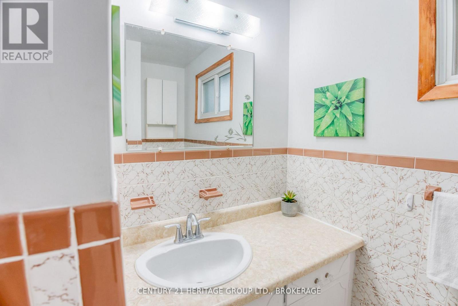 675 Carnaby Street, Kingston, Ontario  K7M 5M8 - Photo 10 - X12517536