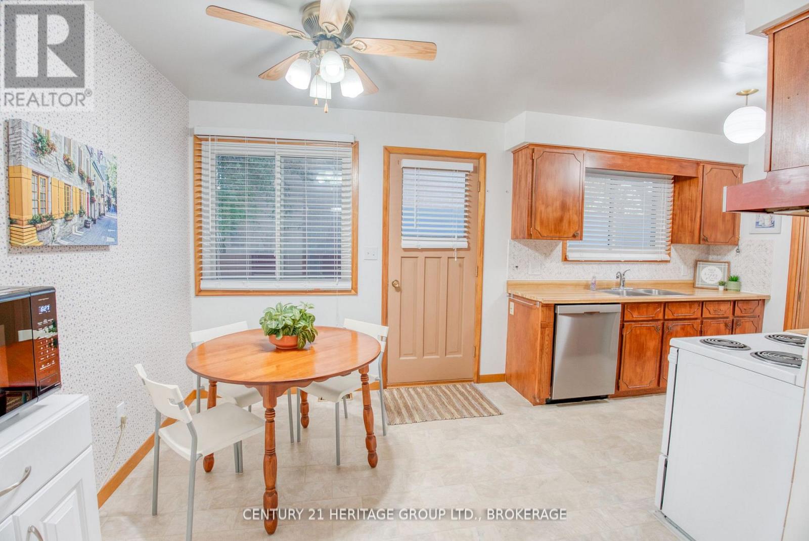 675 Carnaby Street, Kingston, Ontario  K7M 5M8 - Photo 8 - X12517536