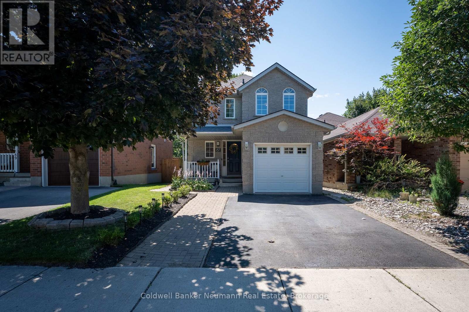 87 Boulder Crescent, Guelph, Ontario  N1G 5A1 - Photo 2 - X12517588