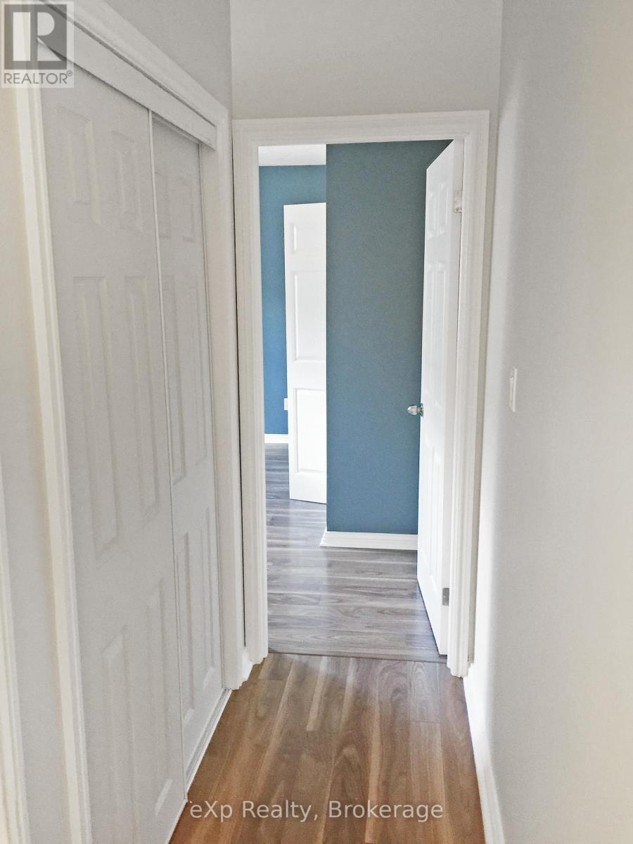 322 10th Street, Hanover, Ontario N4N 1P3 - Photo 24 - X12517598