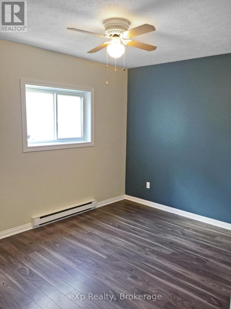 322 10th Street, Hanover, Ontario N4N 1P3 - Photo 25 - X12517598