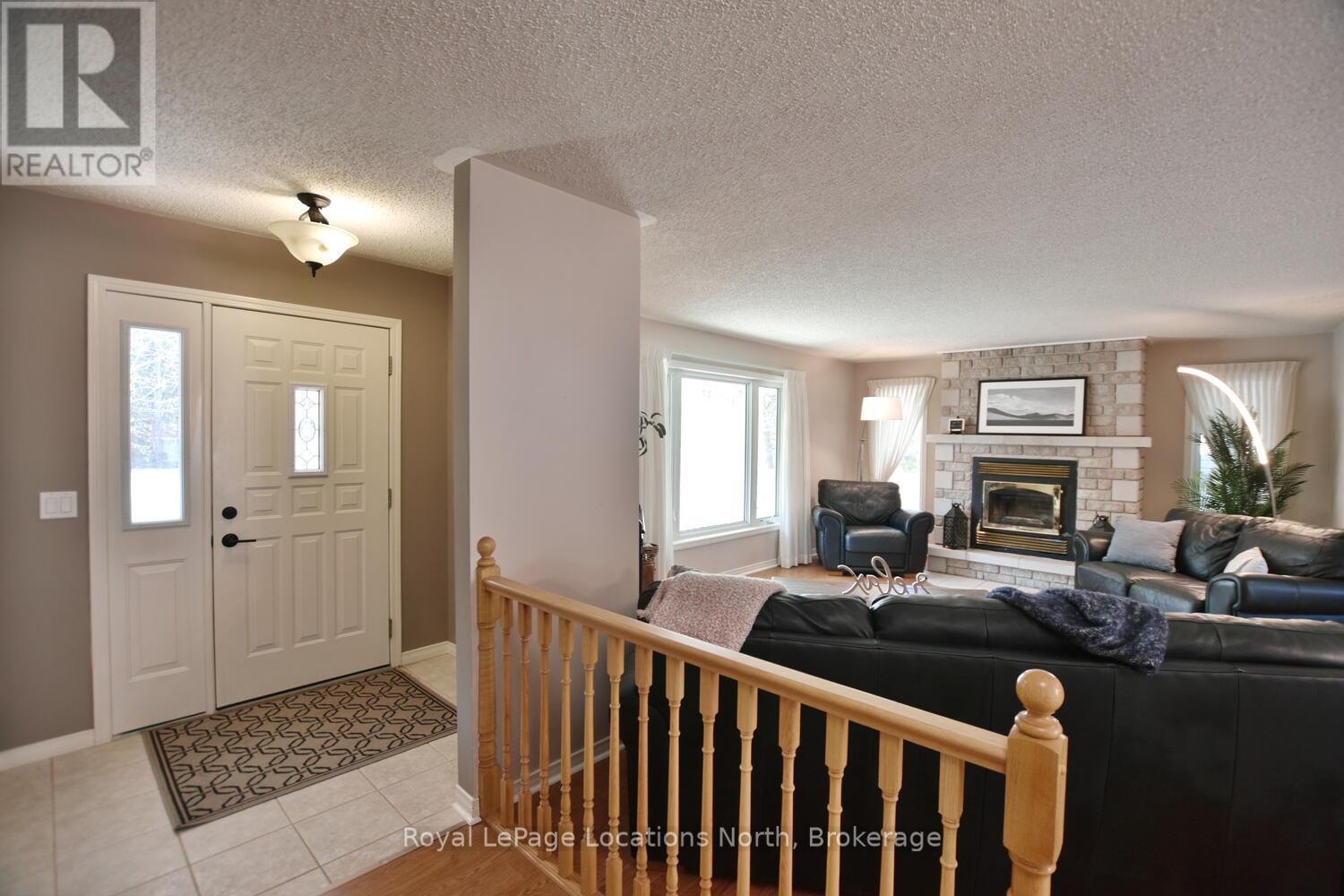 168 Queen's Bush Drive, Meaford, Ontario  N0H 1B0 - Photo 7 - X12517634