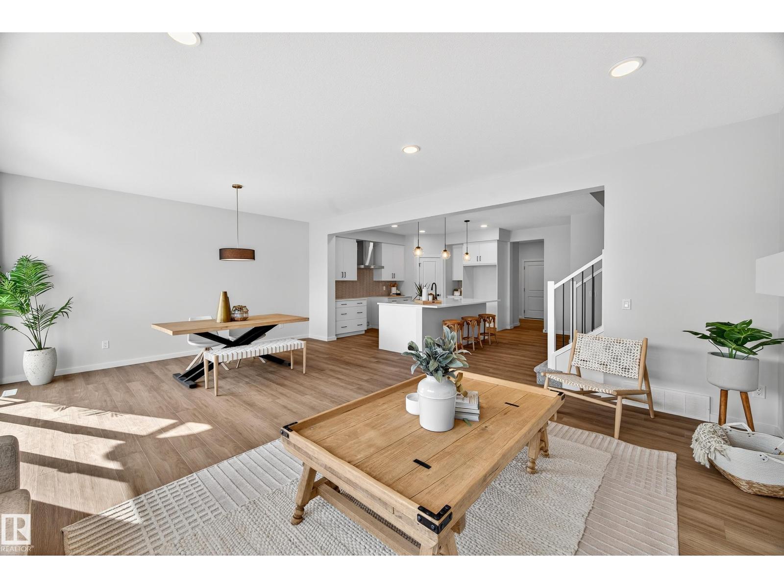 20711 24 Av Nw, Edmonton, Alberta  T6M 2C4 - Photo 5 - E4427985