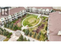 2109, 4 Kingsland Close SE King