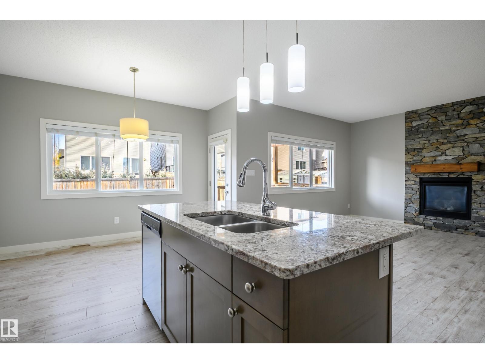 7298 Edgemont Wy Nw, Edmonton, Alberta  T6M 2N5 - Photo 13 - E4464916