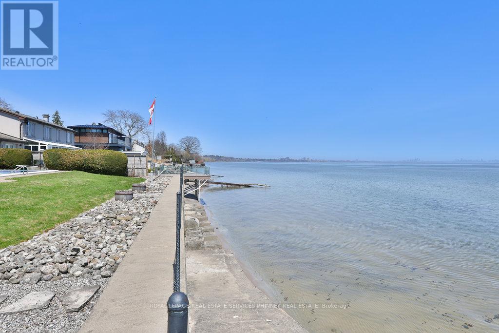 1460 Watersedge Road, Mississauga, Ontario  L5J 1A4 - Photo 16 - W12517238