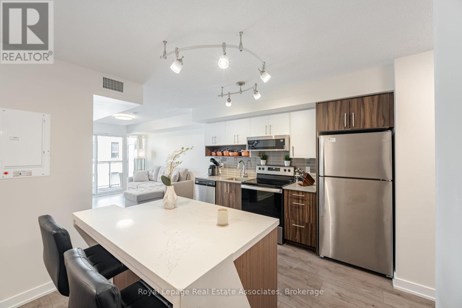 B327 - 1119 Cooke Boulevard, Burlington, Ontario  L7T 0C7 - Photo 10 - W12517262