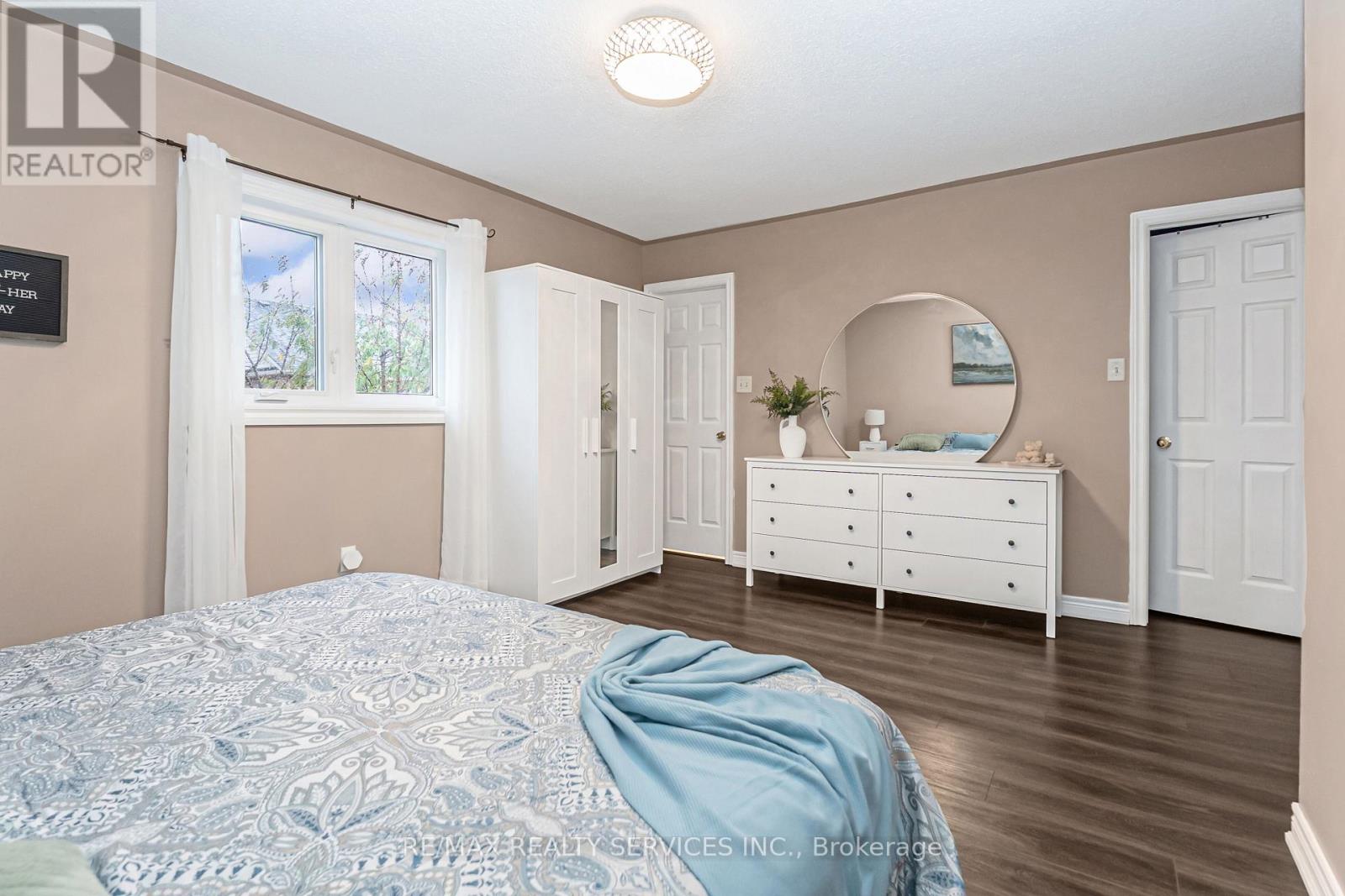 8 Ridgemore Crescent, Brampton, Ontario  L7A 2L6 - Photo 19 - W12517270