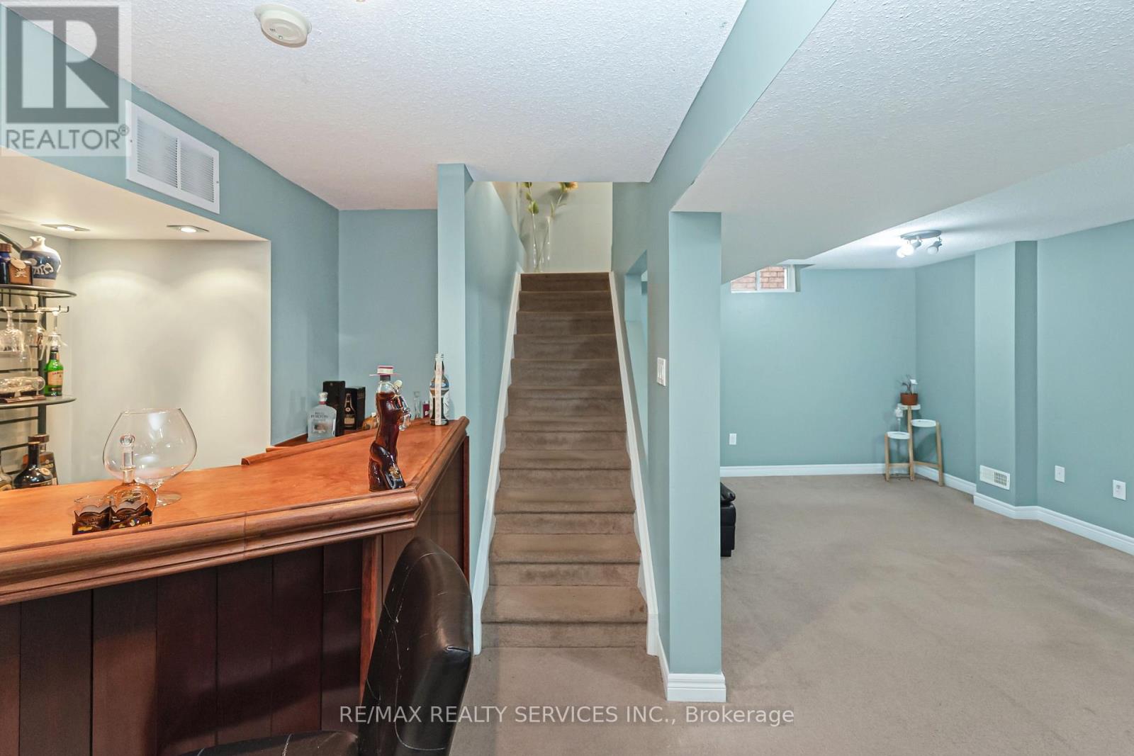 8 Ridgemore Crescent, Brampton, Ontario  L7A 2L6 - Photo 30 - W12517270