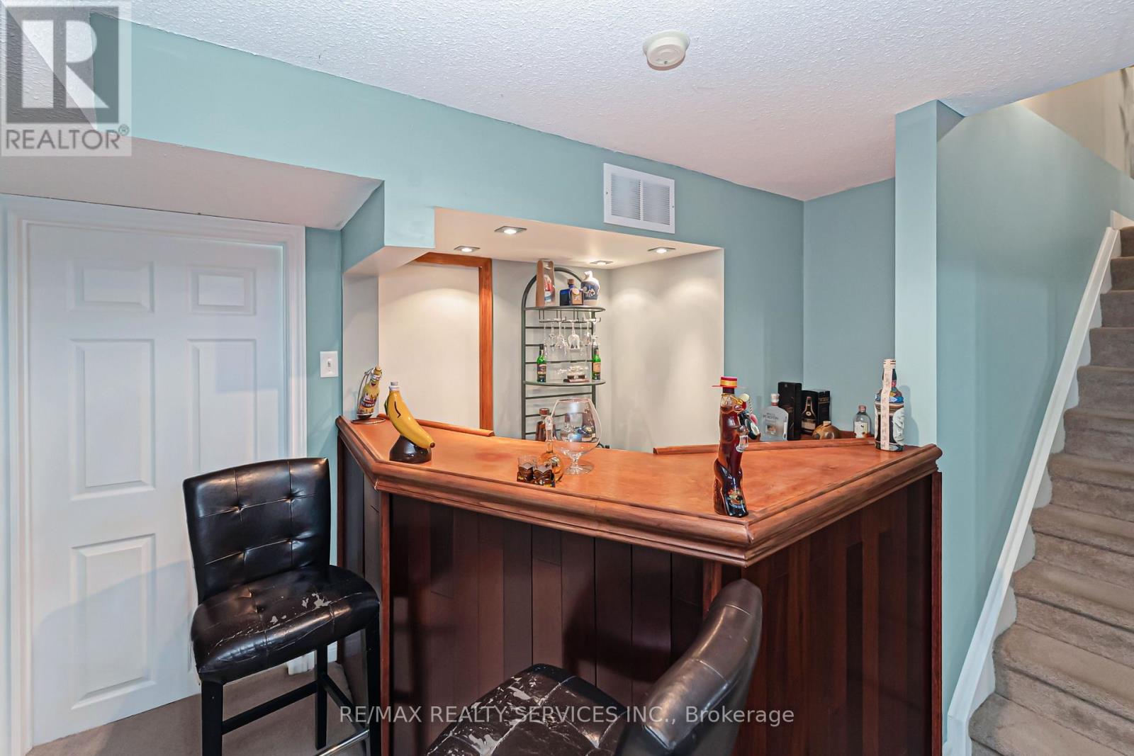 8 Ridgemore Crescent, Brampton, Ontario  L7A 2L6 - Photo 33 - W12517270