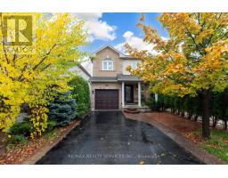 8 RIDGEMORE CRESCENT, Brampton, Ontario