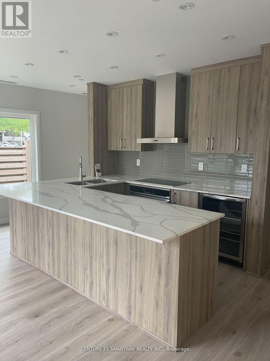 119 - 402 The East Mall, Toronto, Ontario  M9B 3Z9 - Photo 12 - W12517288