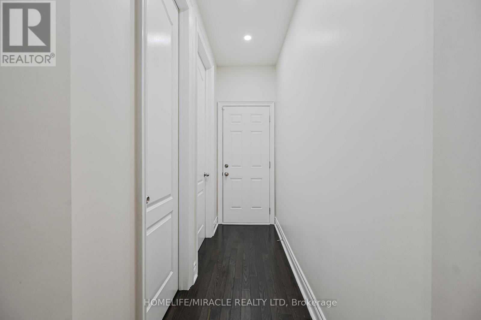 249 Elbern Markell Drive, Brampton, Ontario  L6X 0B1 - Photo 15 - W12517292