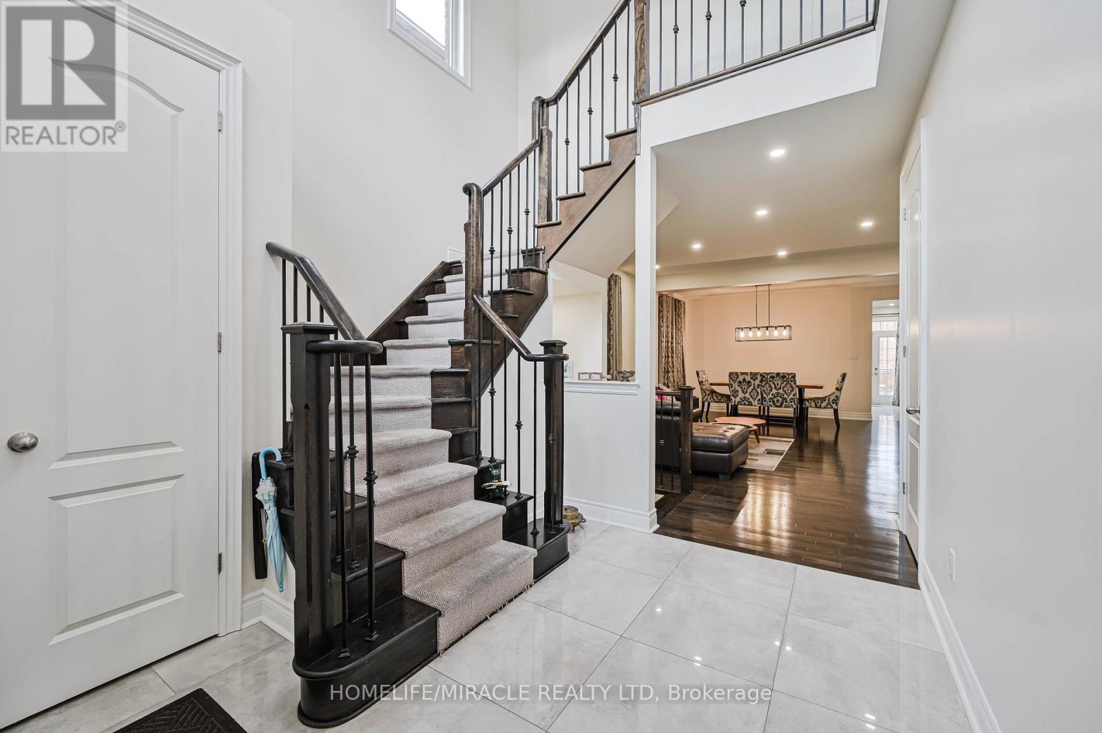 249 Elbern Markell Drive, Brampton, Ontario  L6X 0B1 - Photo 25 - W12517292