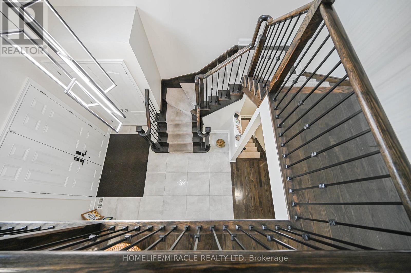 249 Elbern Markell Drive, Brampton, Ontario  L6X 0B1 - Photo 26 - W12517292