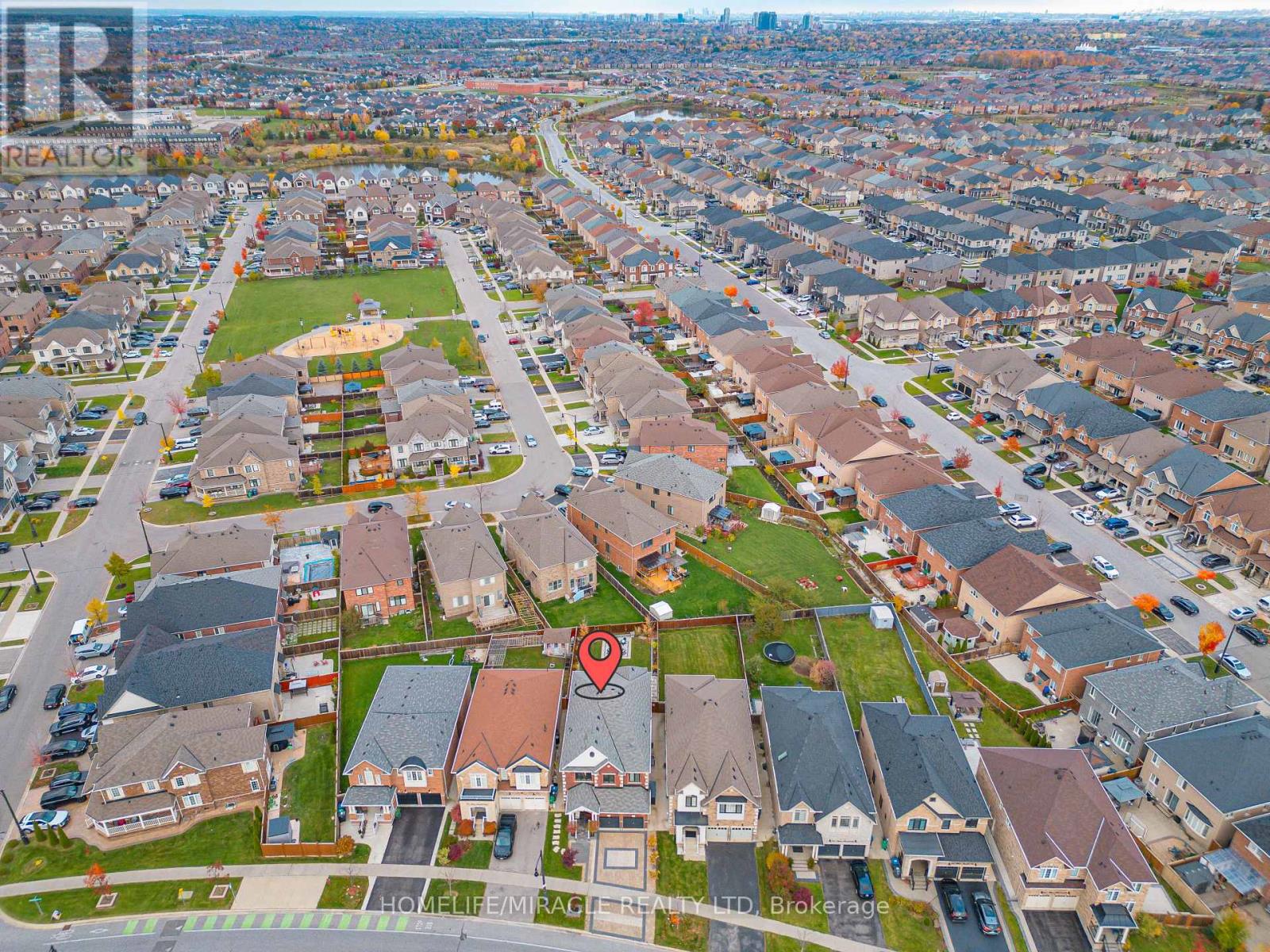 249 Elbern Markell Drive, Brampton, Ontario  L6X 0B1 - Photo 5 - W12517292