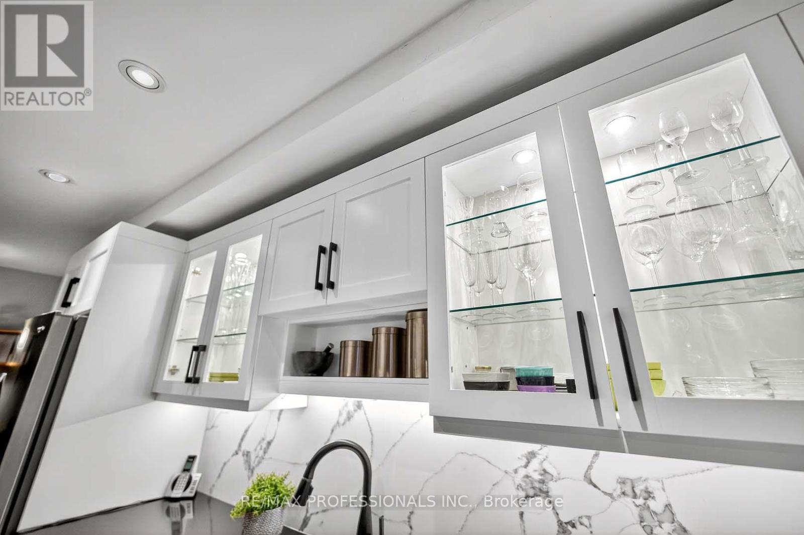 1 - 4357 Bloor Street W, Toronto, Ontario  M9C 2A4 - Photo 23 - W12517312