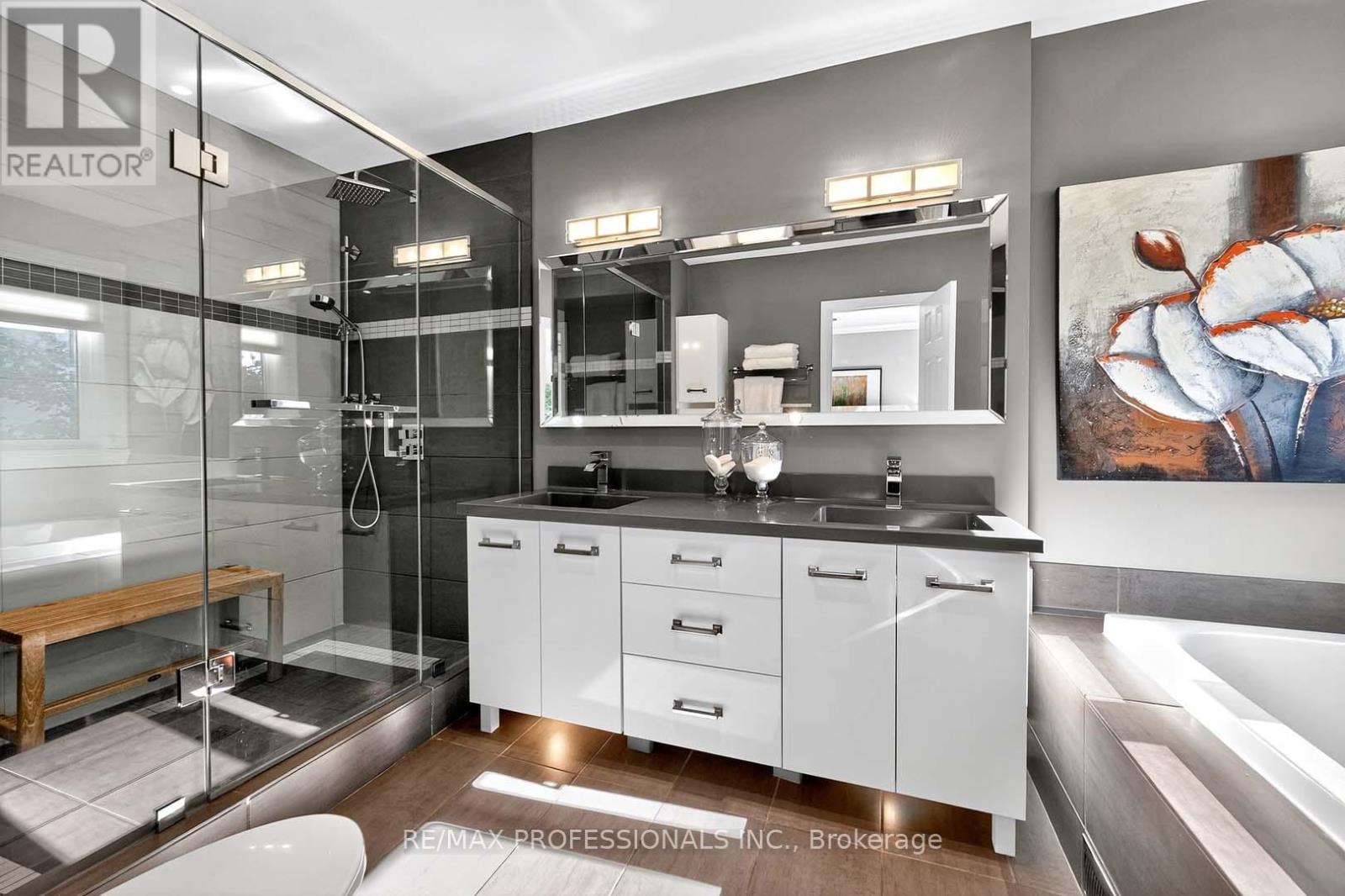 1 - 4357 Bloor Street W, Toronto, Ontario  M9C 2A4 - Photo 29 - W12517312