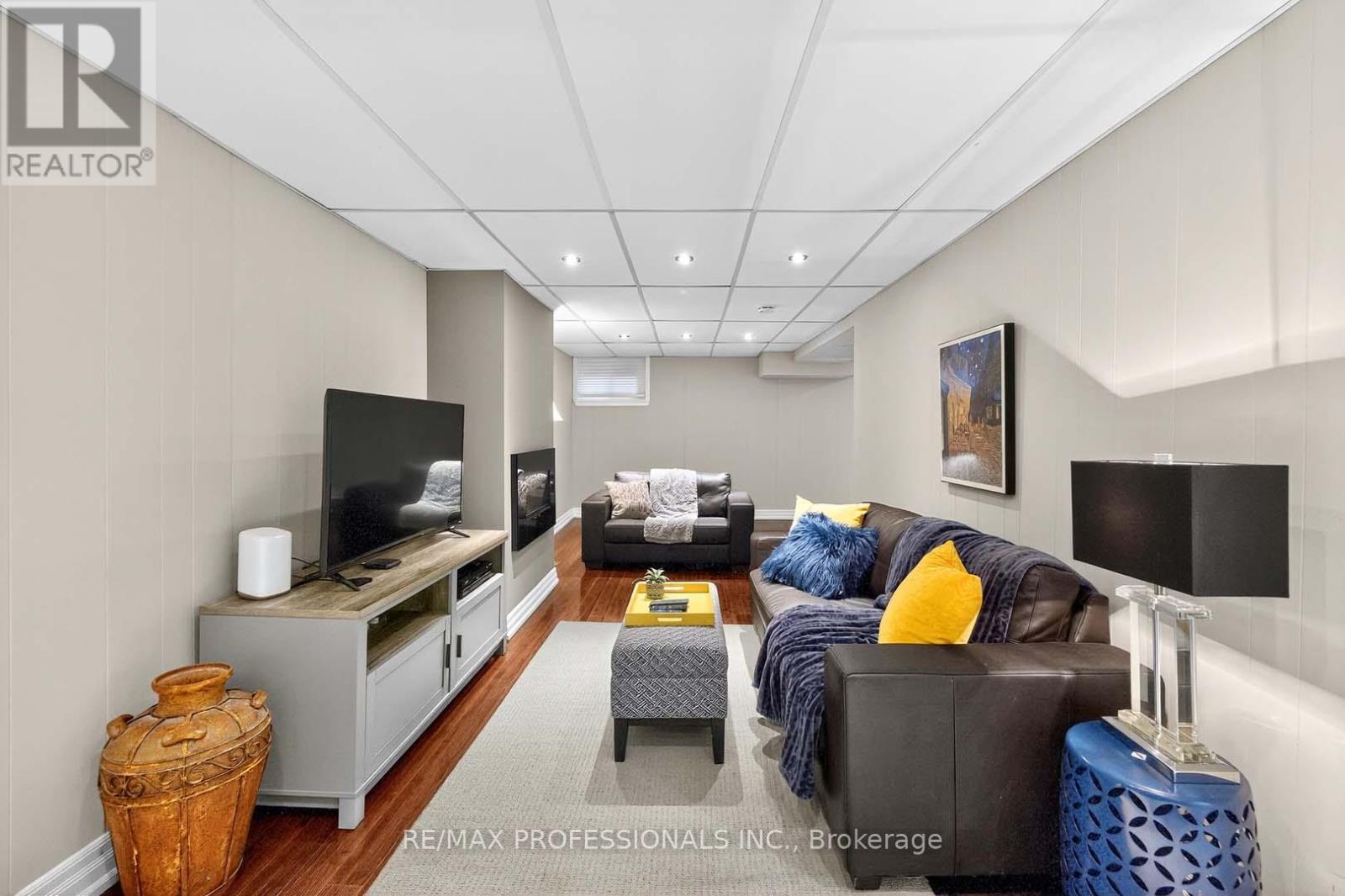 1 - 4357 Bloor Street W, Toronto, Ontario  M9C 2A4 - Photo 35 - W12517312