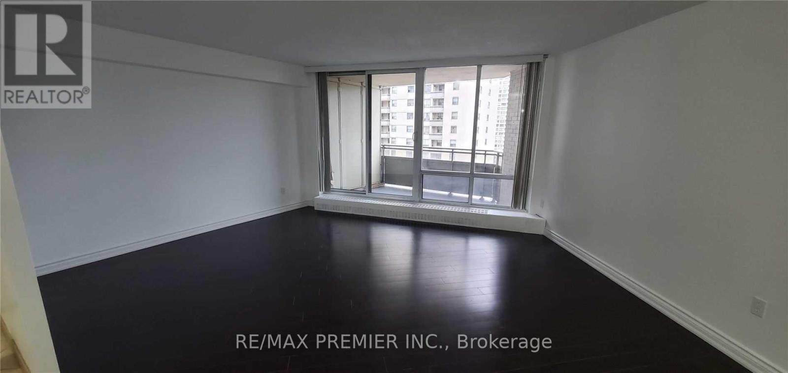 905 - 380 Dixon Road, Toronto, Ontario  M9R 1T3 - Photo 4 - W12517320