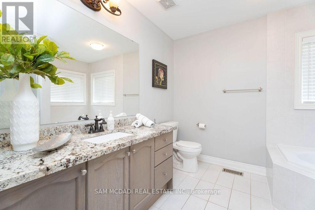 3153 Goretti Place, Mississauga, Ontario  L5M 0V8 - Photo 22 - W12517340