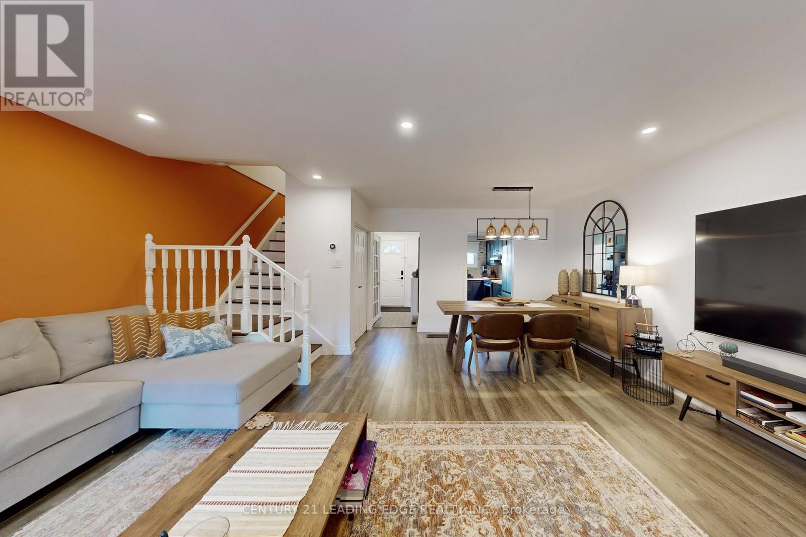 589 Francis Road E, Burlington, Ontario  L7T 3X6 - Photo 7 - W12517358