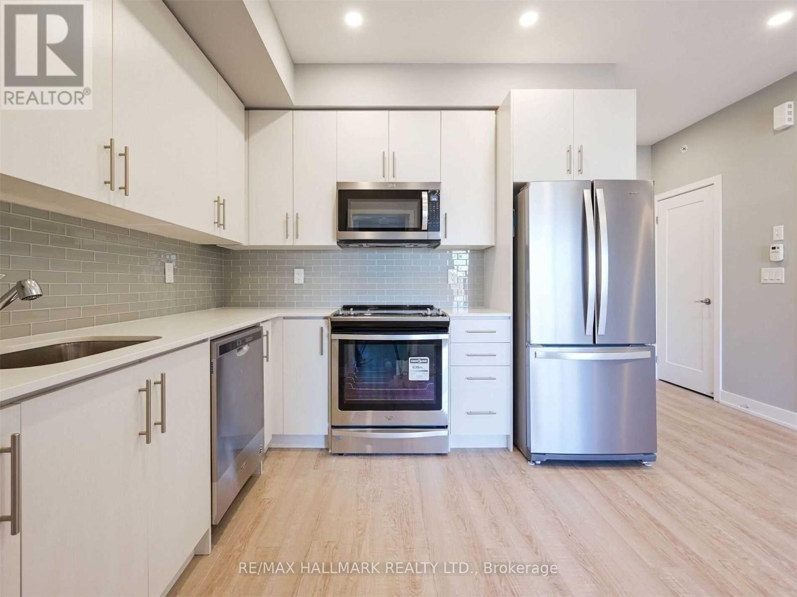 14 - 3483 Widdicombe Way, Mississauga, Ontario  L5L 0B8 - Photo 4 - W12517368