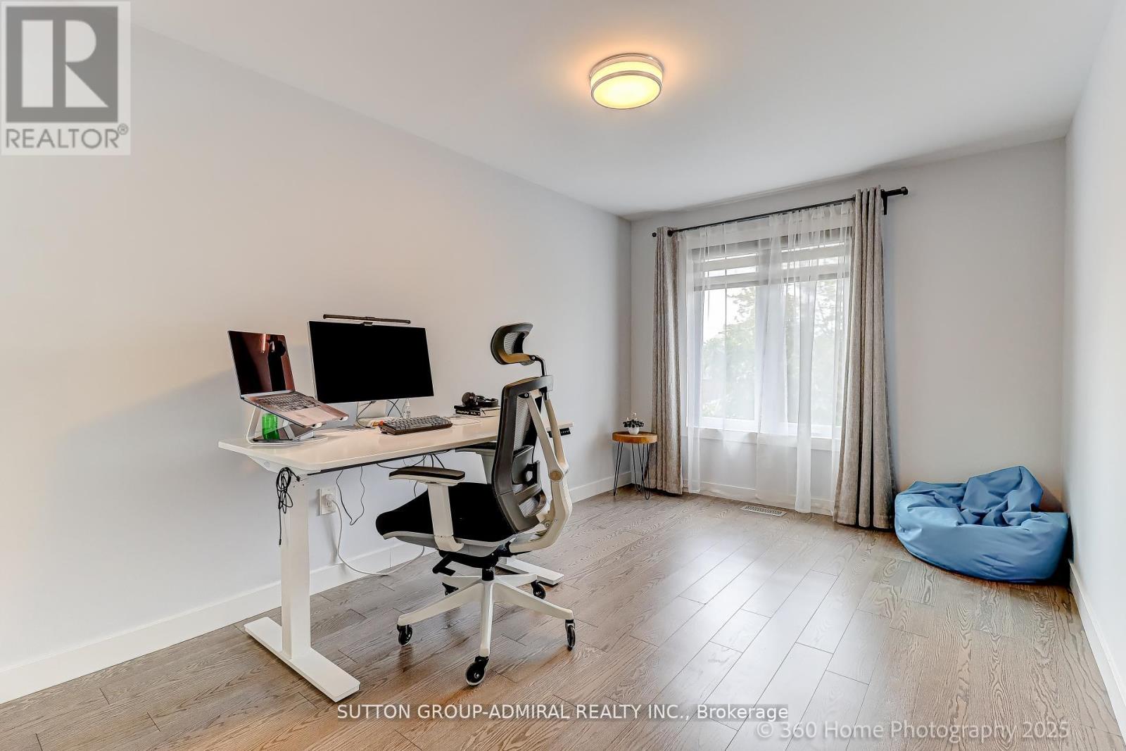 709 Greycedar Crescent, Mississauga, Ontario  L4W 3J4 - Photo 18 - W12517460