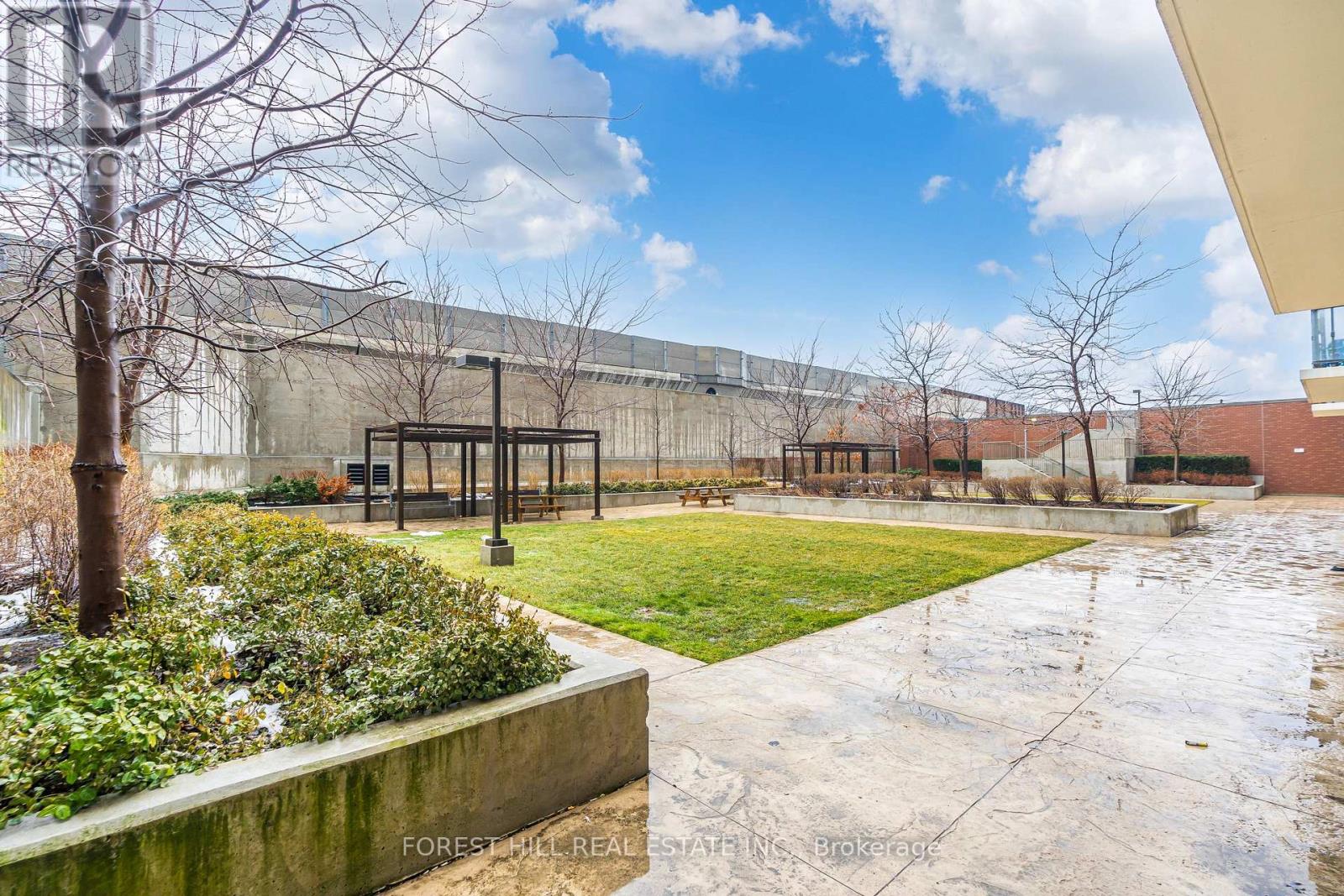 1106 - 1420 Dupont Street, Toronto, Ontario  M6H 4J8 - Photo 14 - W12517490