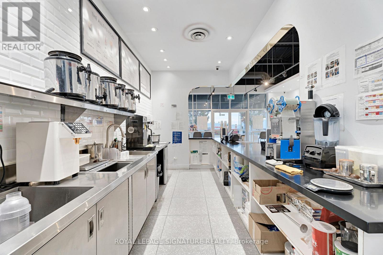 3 - 10025 Hurontario Street, Brampton, Ontario  L6Z 0E6 - Photo 11 - W12517502