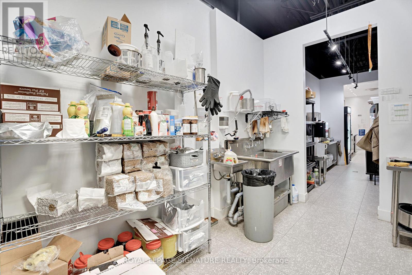 3 - 10025 Hurontario Street, Brampton, Ontario  L6Z 0E6 - Photo 14 - W12517502